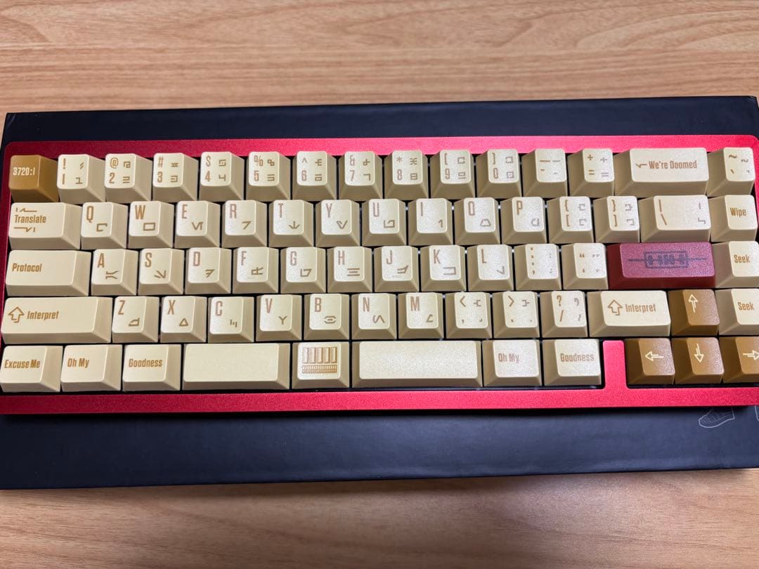 lucky65 v2 C-3POテーマキーキャップ 分割スペースキーボード