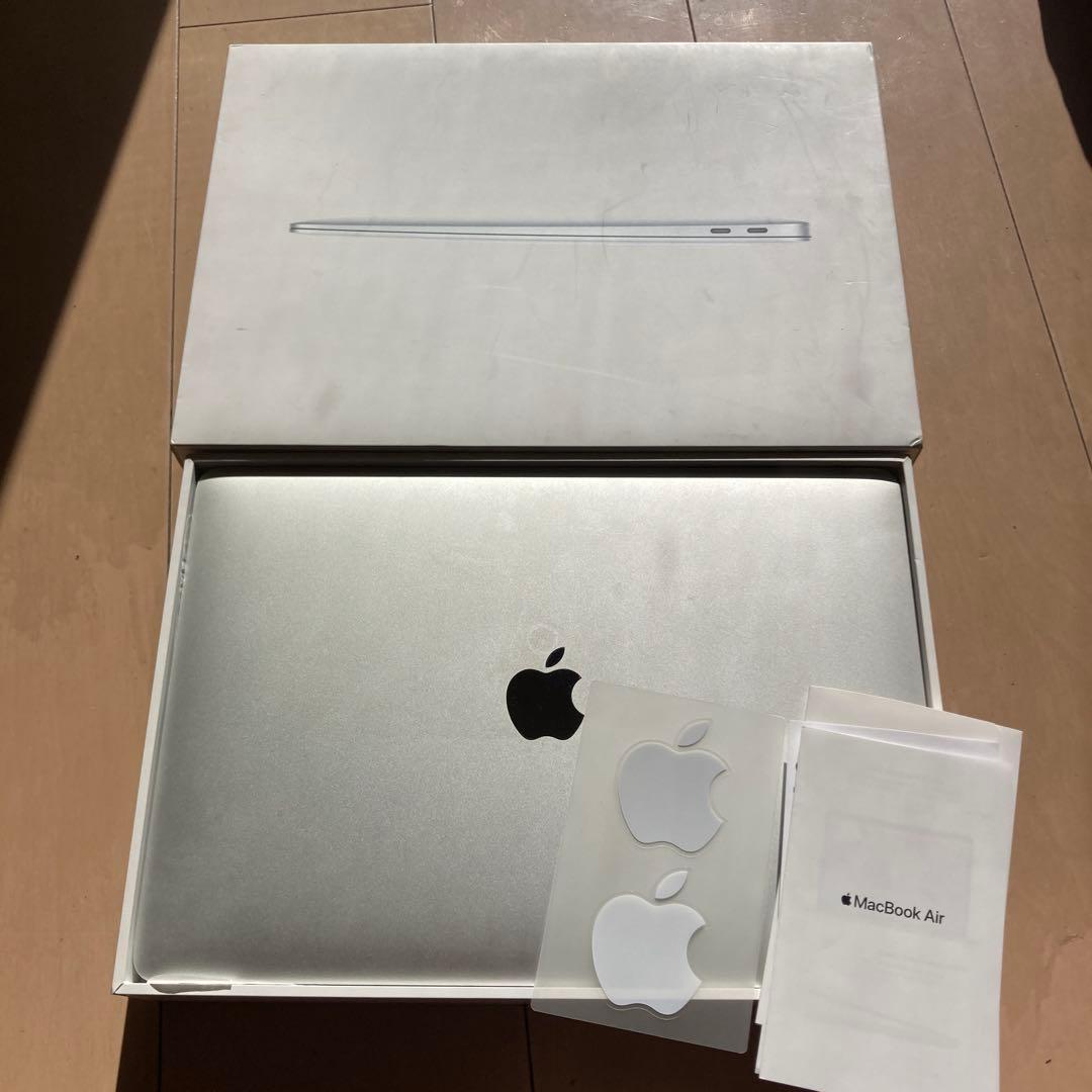 13インチ MacBook Air シルバー