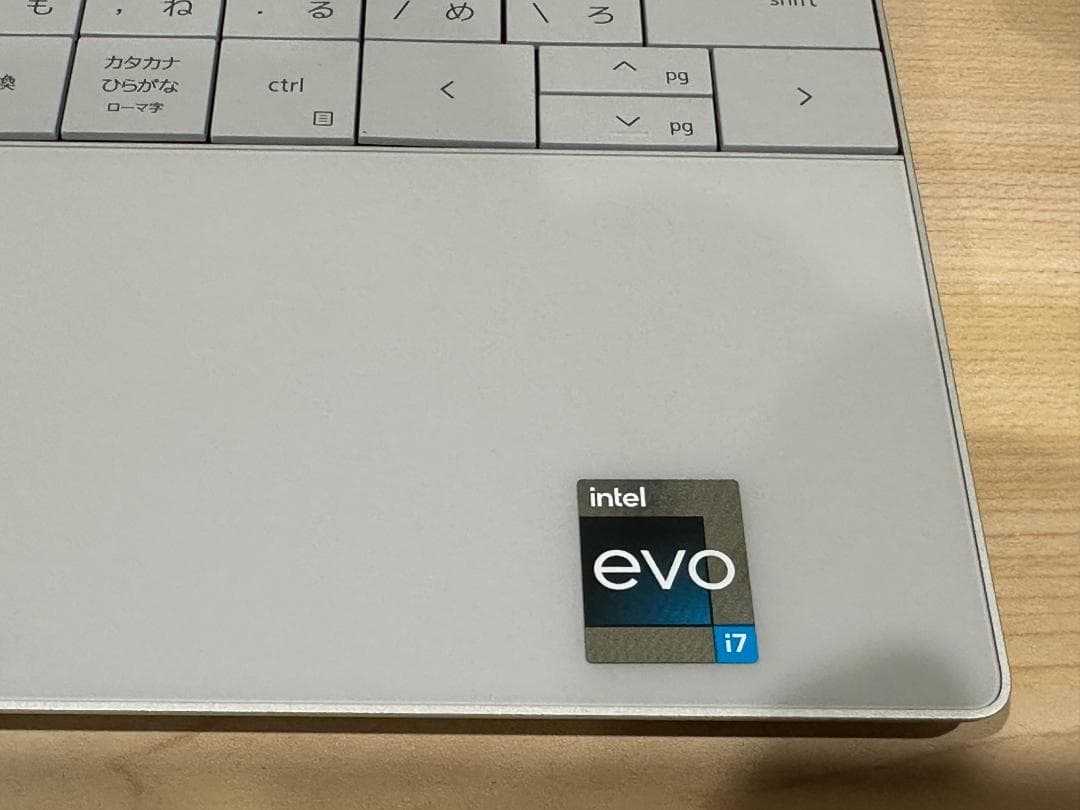 美品 Dell XPS 9320 i7-1360P/16/512/FHD+