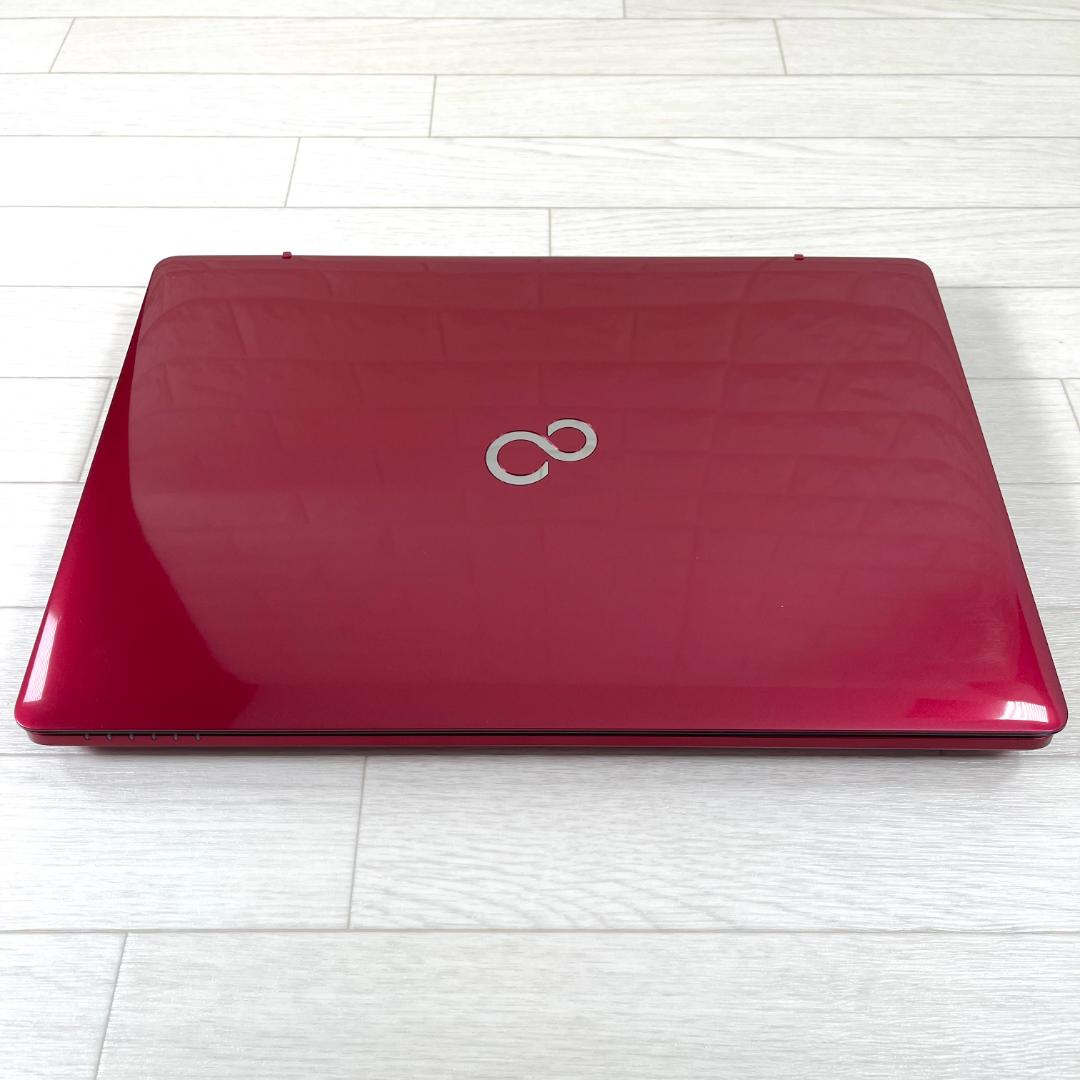 富士通 i7 新品SSD512 メモリ16G Windows11 ノートパソコン