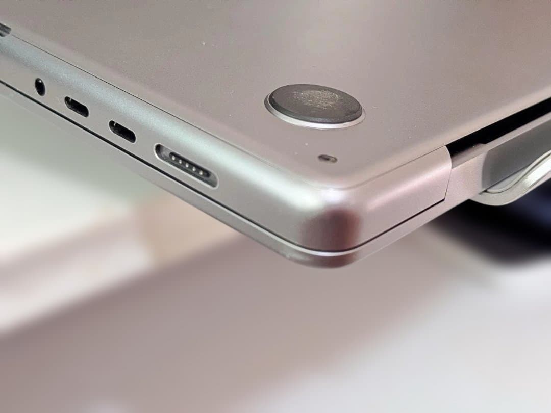 MacBook Pro M1 MAX 32GB 1TB + 即決特典