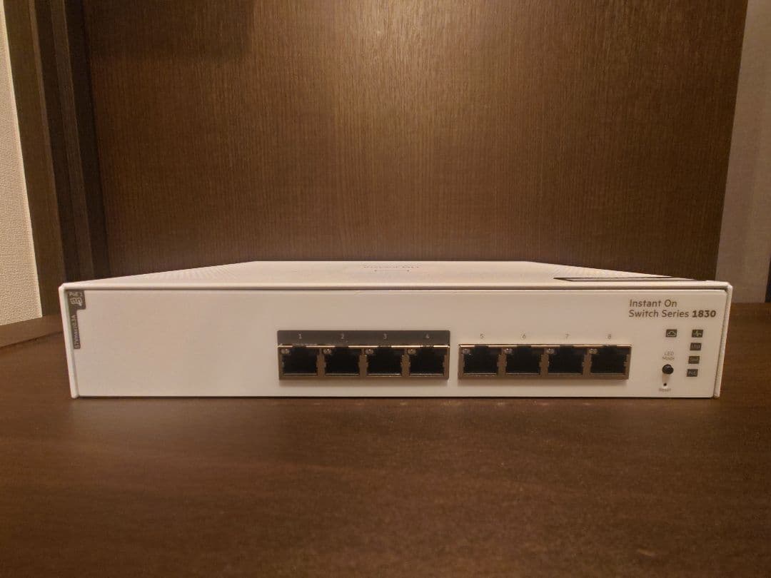 ルーター・ネットワーク機器 HPE Aruba Instant On Switch 1830
