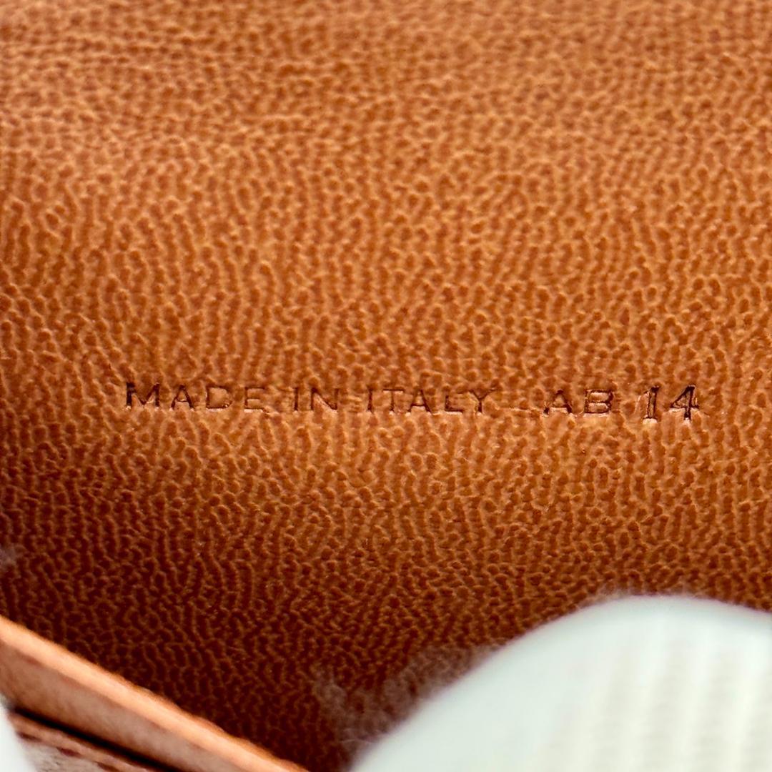 美品 dunhill ダンヒル 二つ折り 長財布 札入れ レザー 箱付き