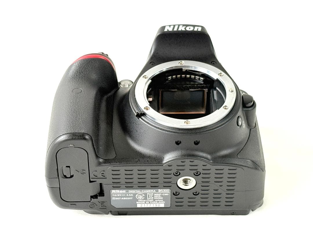【ほぼ新品】 Nikon D5300 ダブルズームキット