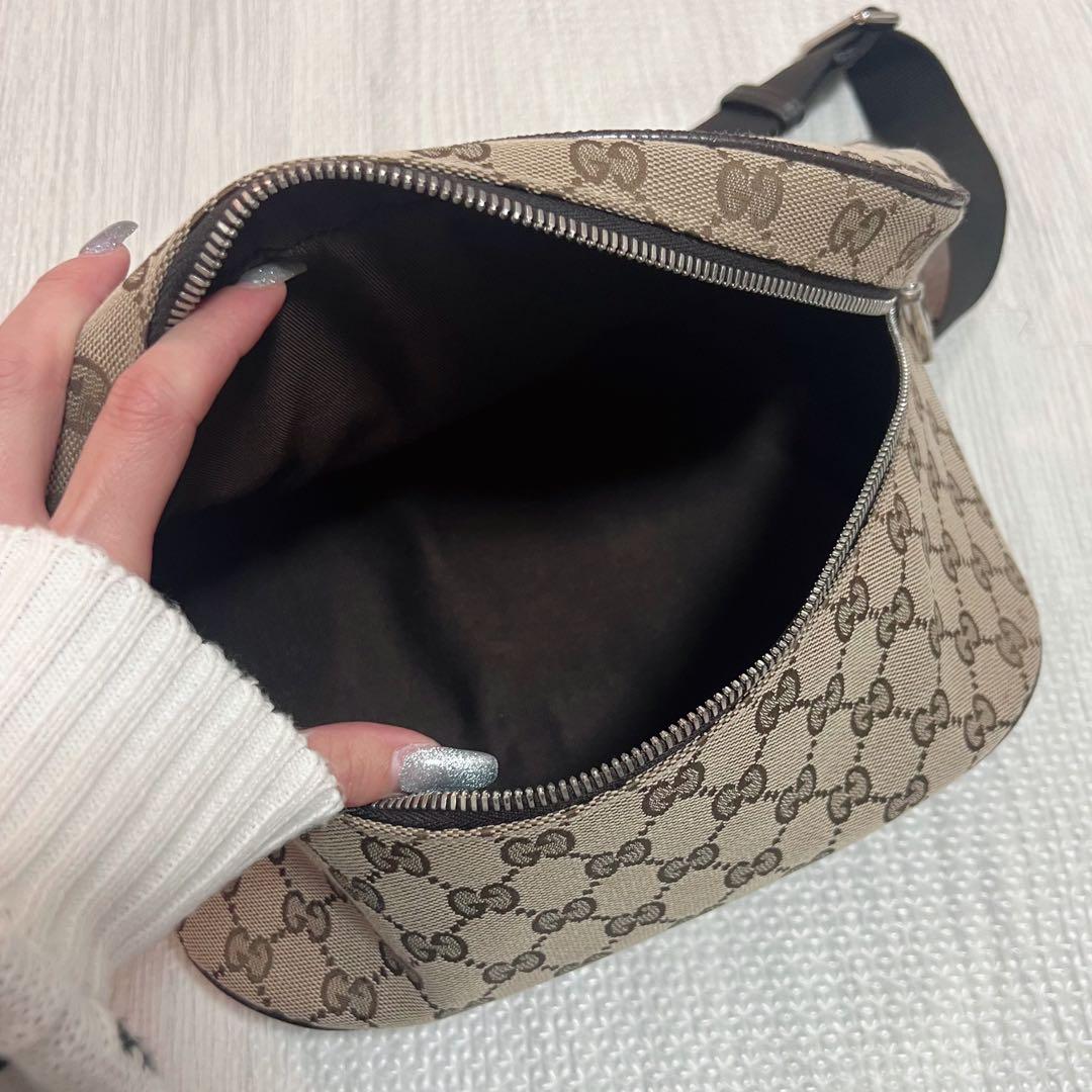 GUCCI GGキャンバス ボディバッグ 極美品