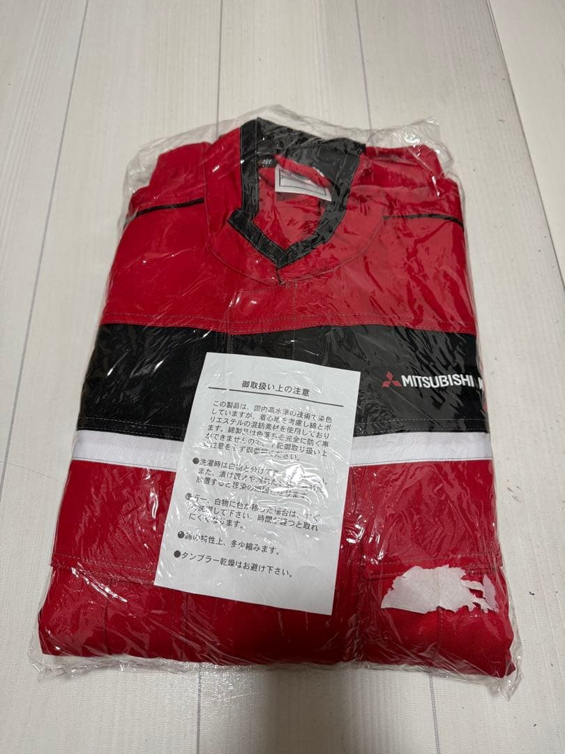 新品未使用品 三菱 ラリーアートつなぎ LLサイズ 冬用ツナギ
