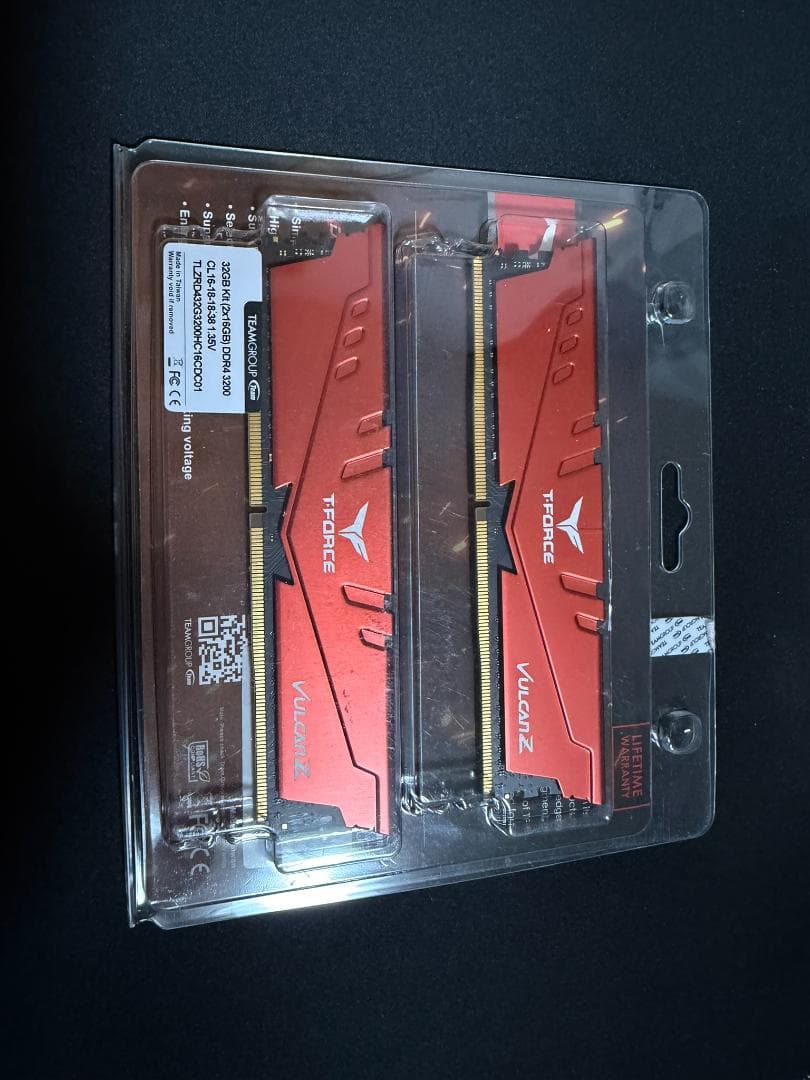 Team DDR4 3200Mhz(PC4-25600) 16GBx2枚