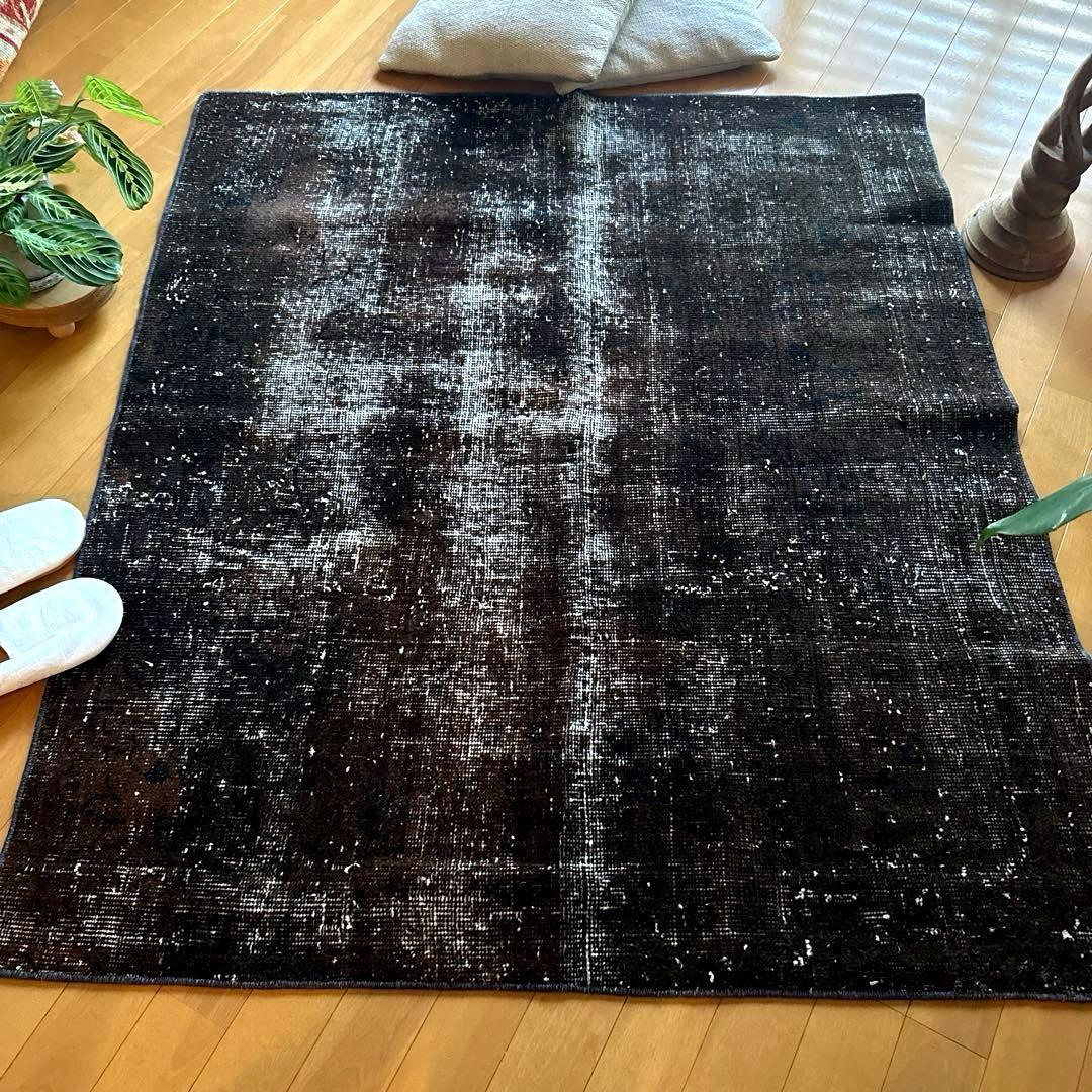 109.5×124 レアこげ茶ブラック　オーバーダイ　トルコヴィンテージラグ