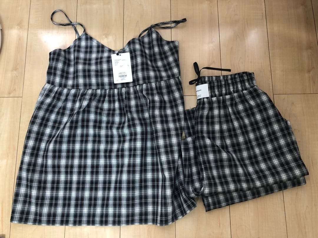 バヤコさんチェックキャミとパンツセット