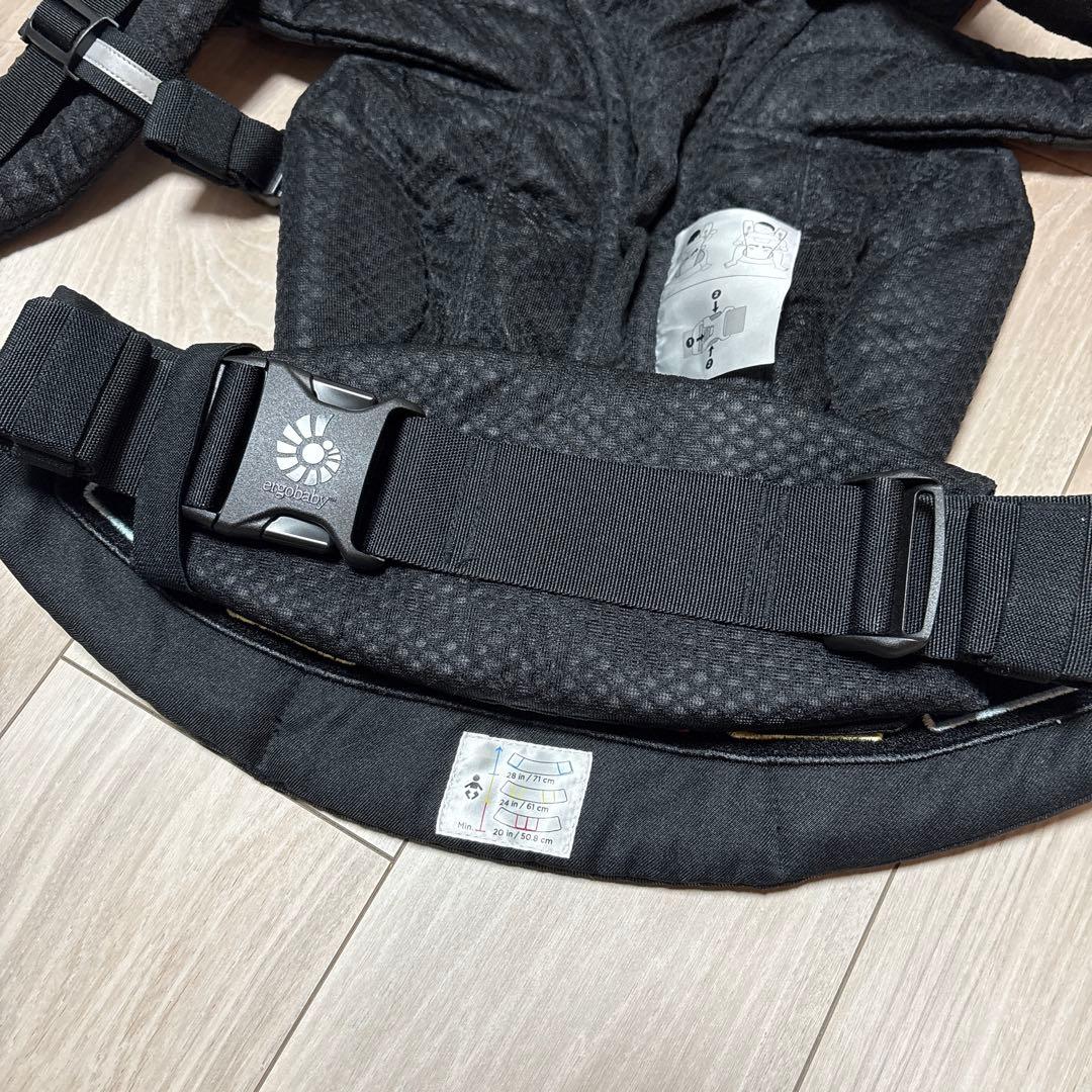 ergobaby OMNI Breeze オムニブリーズ オニキスブラック
