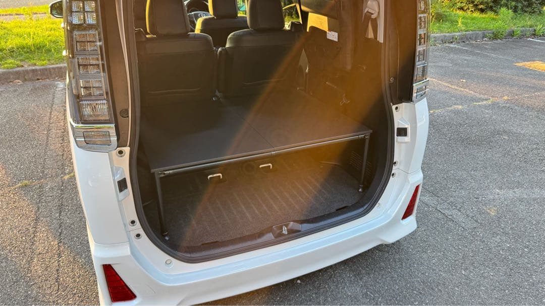 80ヴォクシー　収納・ベッドキット　ノア　エスクァイア