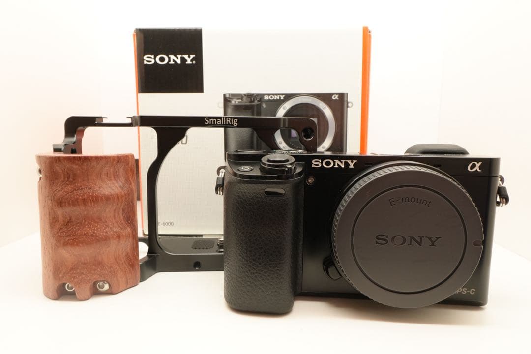 SONY α6000 APS-C ミラーレスカメラ 本体 箱付き