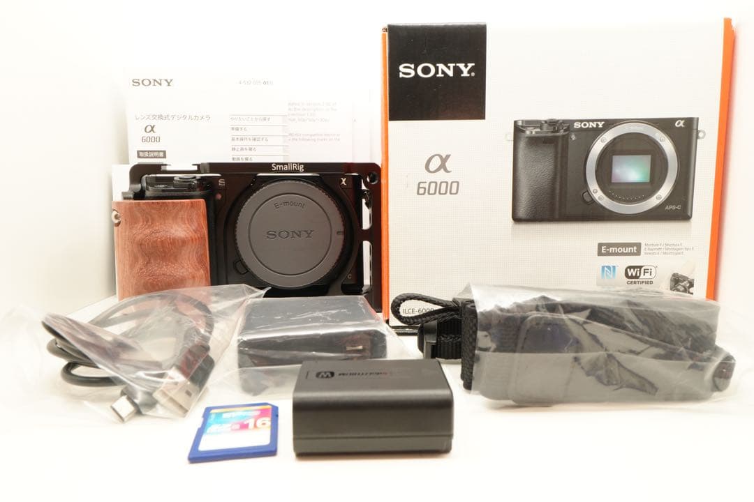 SONY α6000 APS-C ミラーレスカメラ 本体 箱付き