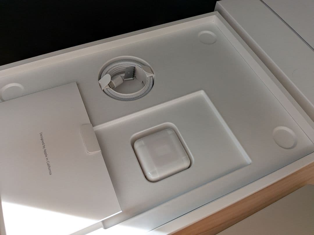 Apple MacBook Air 13インチ M4 512GB