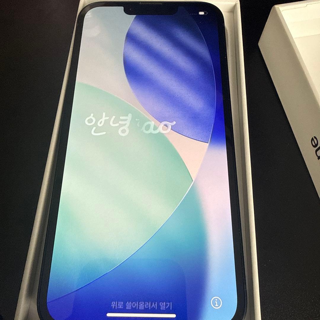 Apple iPhone 13 ブラック　256G