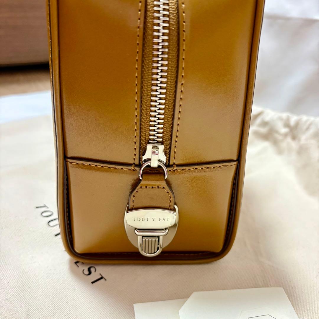 トゥティエ TOUT Y EST ロケバック small caramel