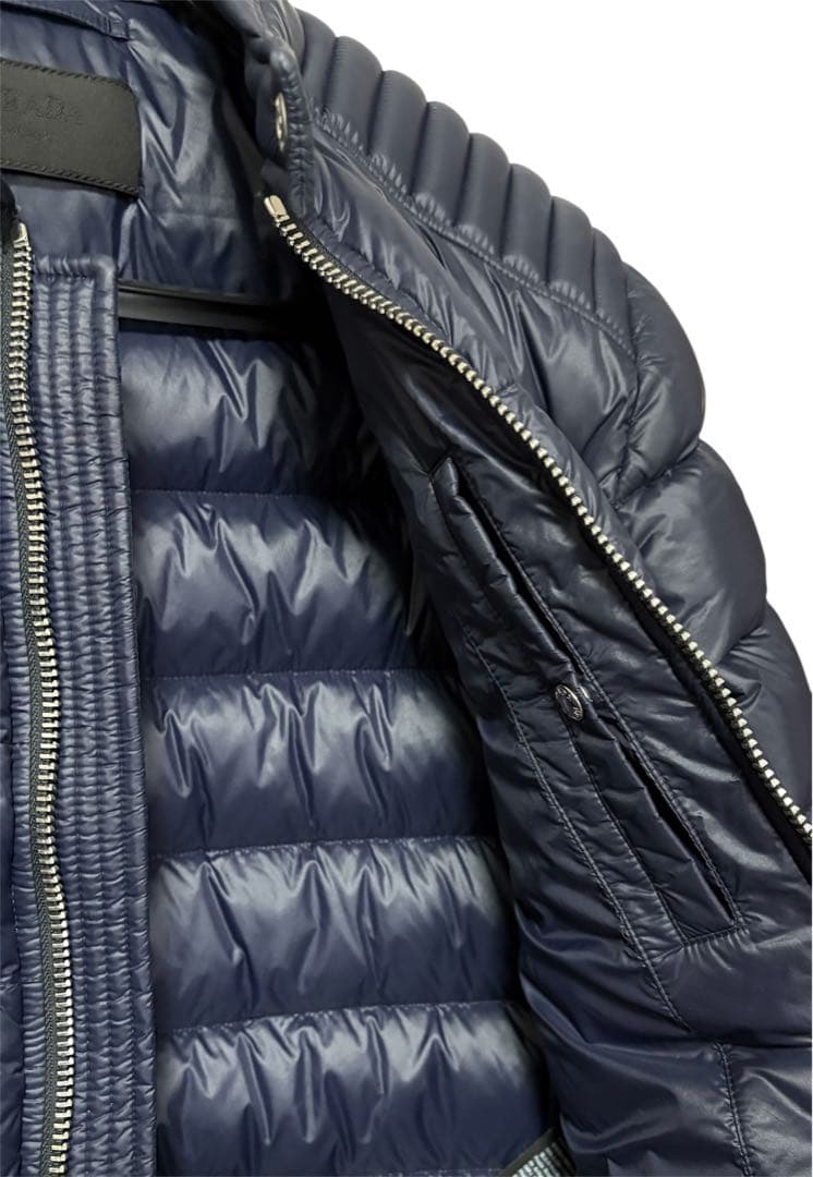 コミコミPRADA プラダ トライアングルロゴ バイカー ダウンジャケット