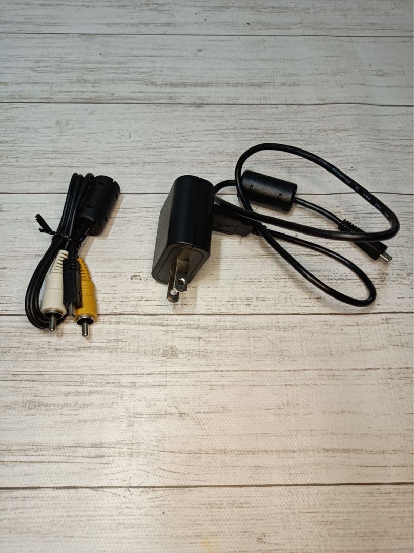 八6221【美品】OLYMPUS オリンパス デジタルカメラ VG-170