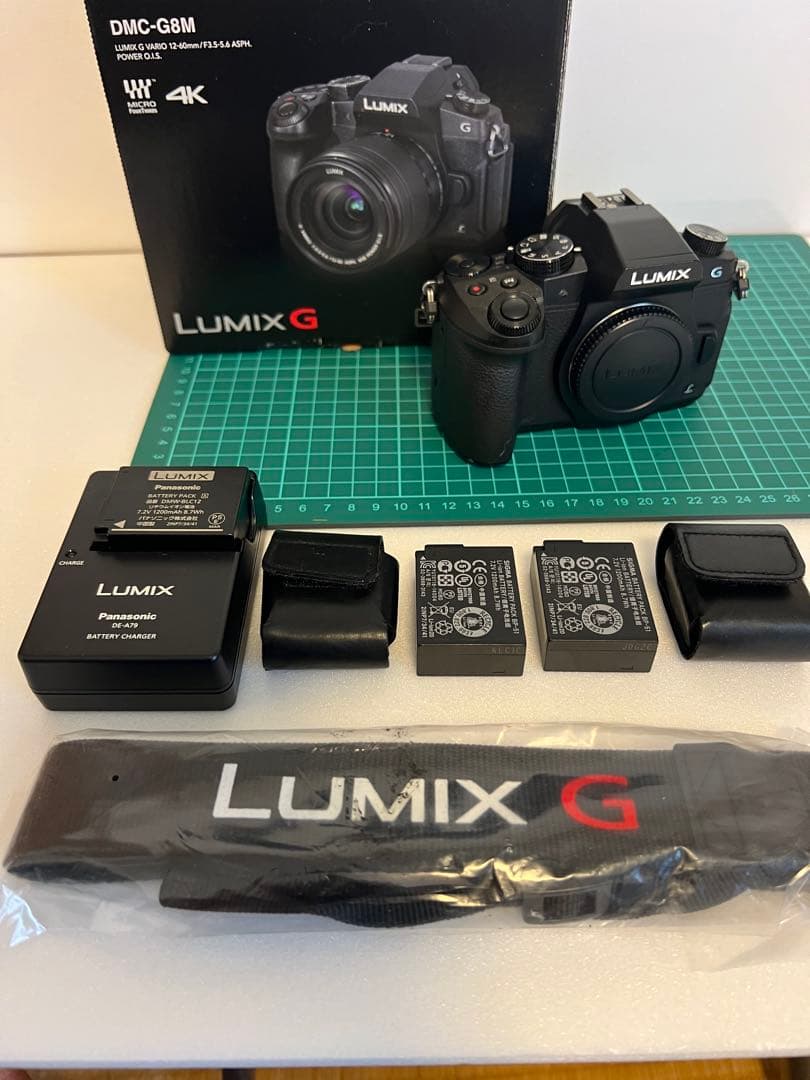 Panasonic LUMIX DMC-G8M ミラーレス一眼　おまけ付き