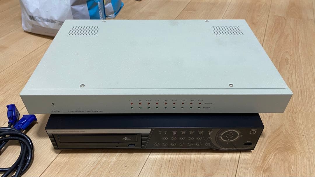 防犯カメラセット 監視カメラ4台 （ジャンク品扱い）＋2台