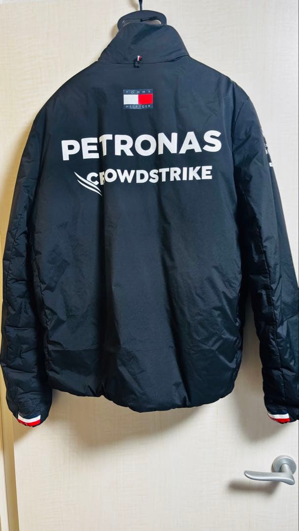 AMG トミーヒルフィガー　支給品