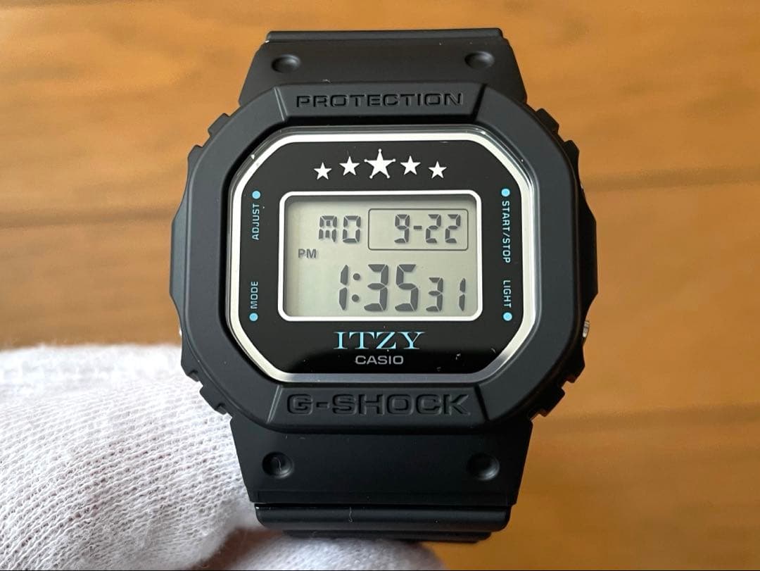 【未使用】カシオ G-SHOCK 【国内正規品】GMD-S5610IT-1AJR