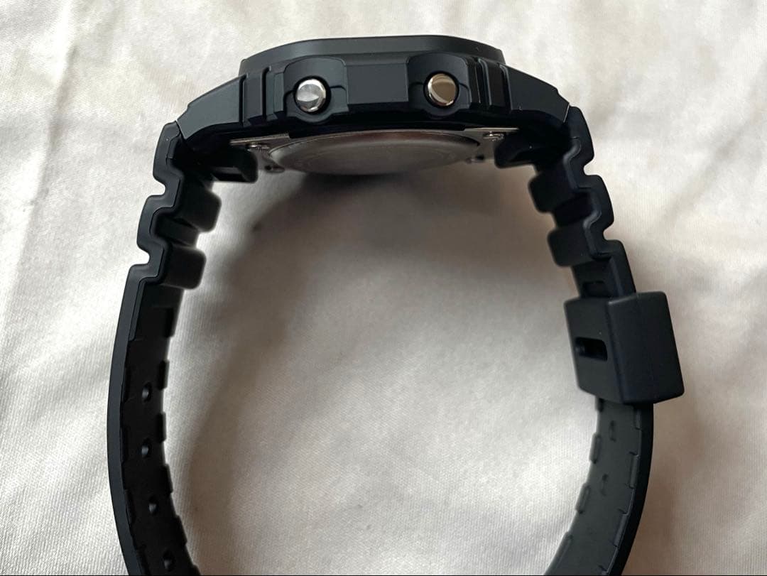 【未使用】カシオ G-SHOCK 【国内正規品】GMD-S5610IT-1AJR