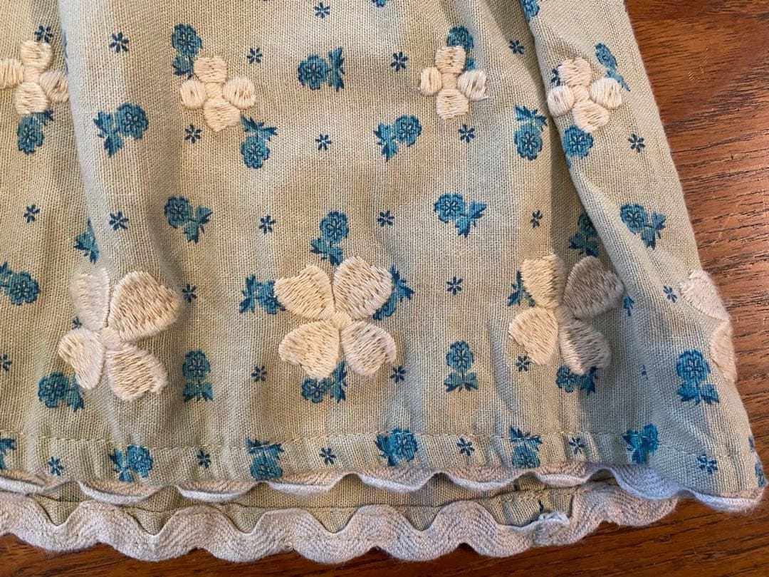 apolina ワンピース　2-3Y