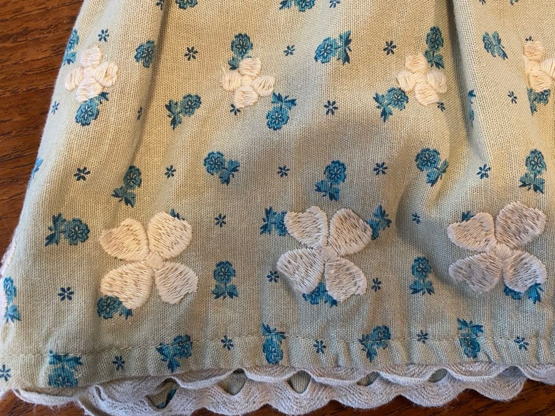 apolina ワンピース　2-3Y