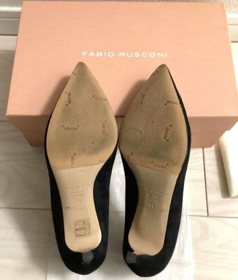 ファビオルスコーニ　Vカット　スエードパンプス　裏貼り済み　38