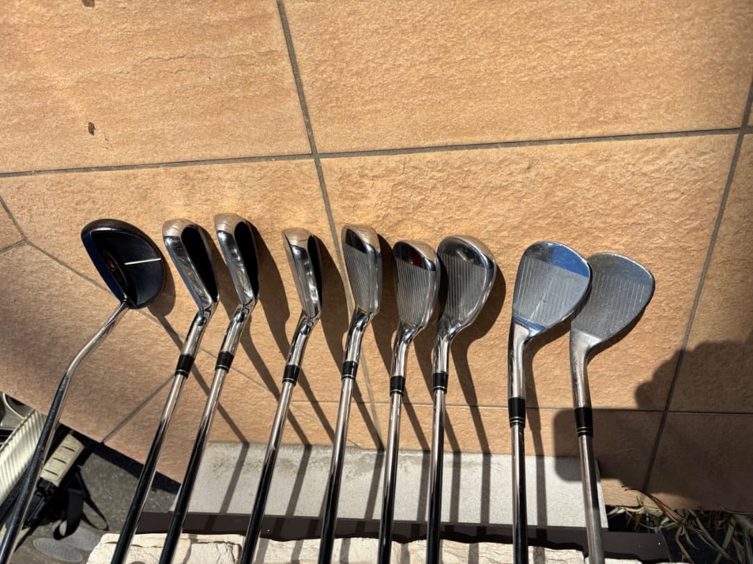 〈大幅値下げ！〉【TaylorMade】中古ゴルフクラブ　セット＋おまけ