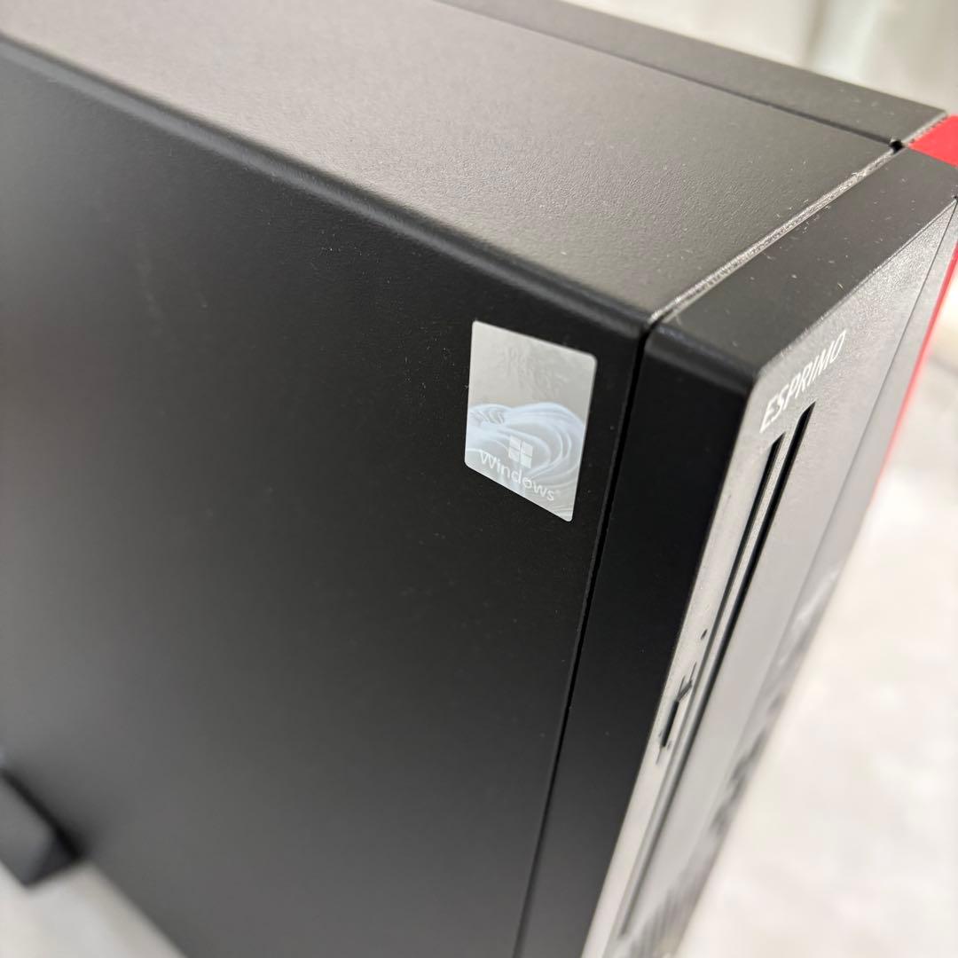 Windows 11 デスクトップPC ESPRIMO D7012/LX