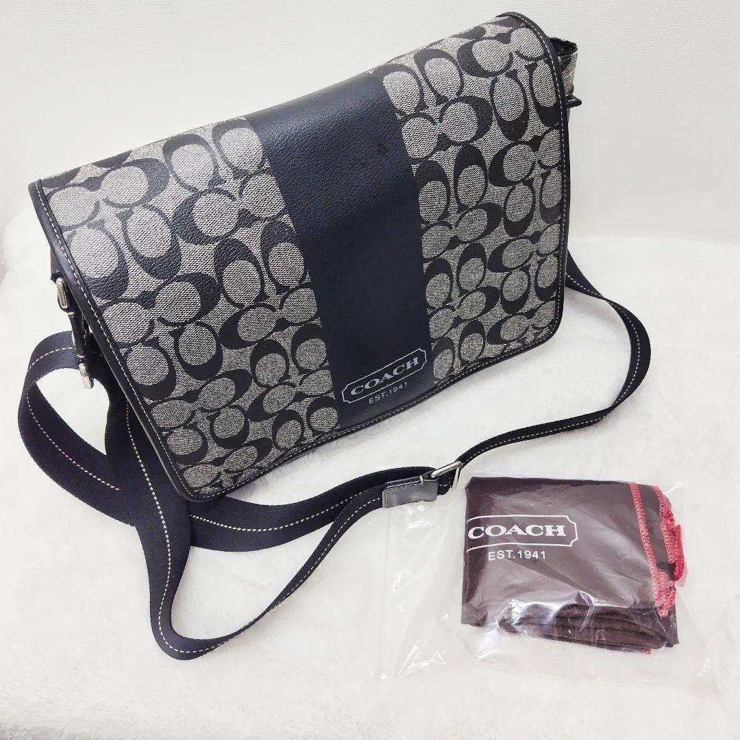 ✨超美品✨コーチ メッセンジャーバッグ シグネチャー PVC