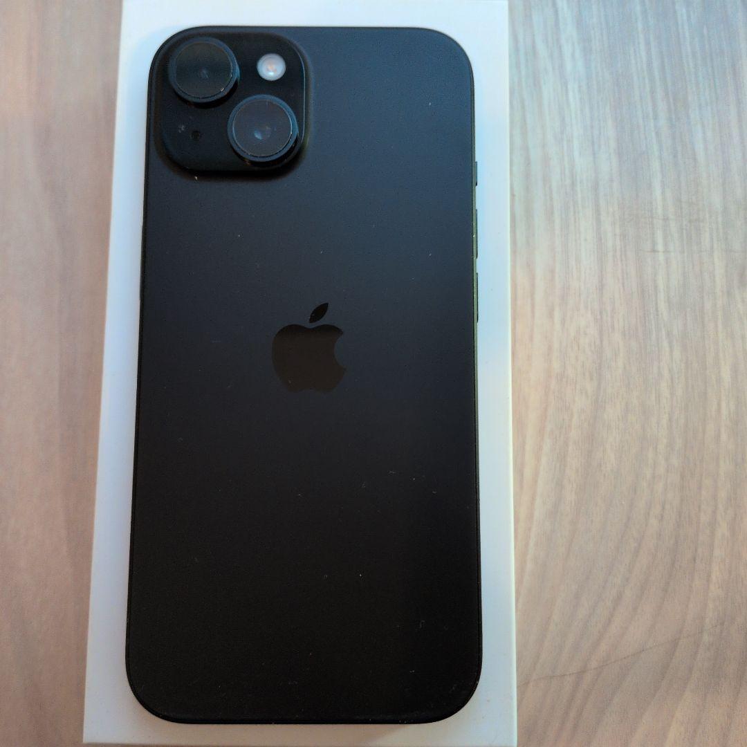 【週末限定】iPhone 15 ブラック 256GB 超美品【スピード発送】