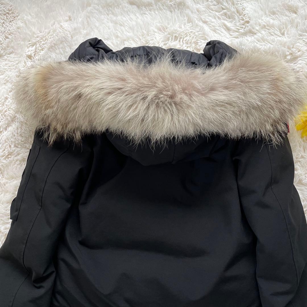 日本限定モデル カナダグースラブラドールボンバー コヨーテファー ブラック