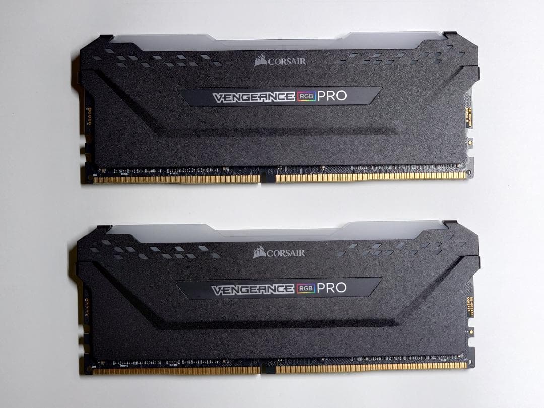 動作OK DDR4 32GB CORSAIR VENGEANCE RGB PRO