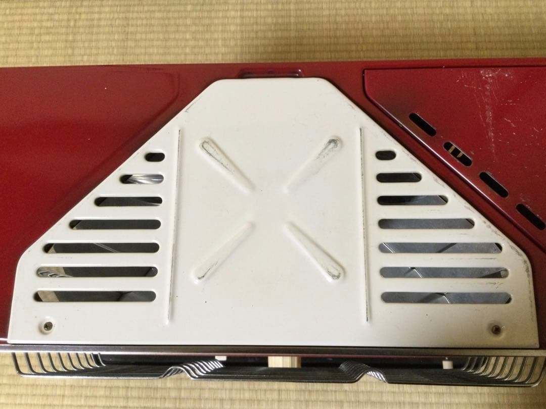 昭和レトロ TOSHIBA 石油ストーブ ハイピシャッター レッド L273