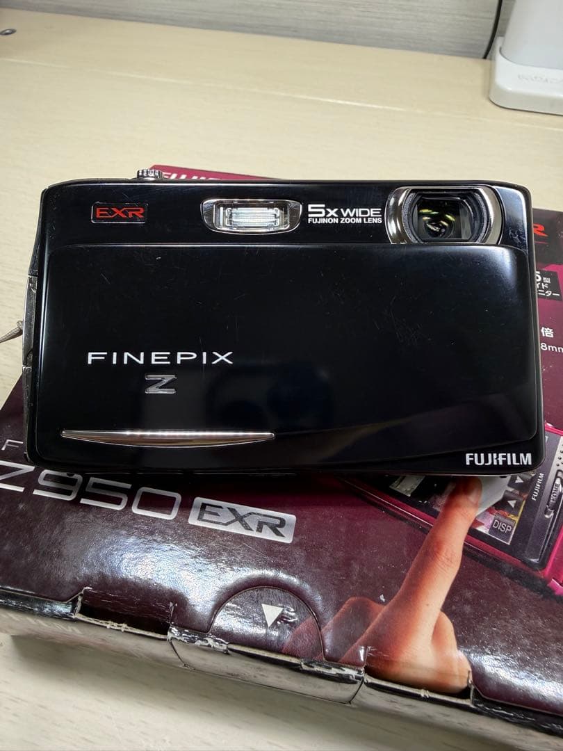 FUJIFILM FINEPIX Z950 EXR 富士フイルム