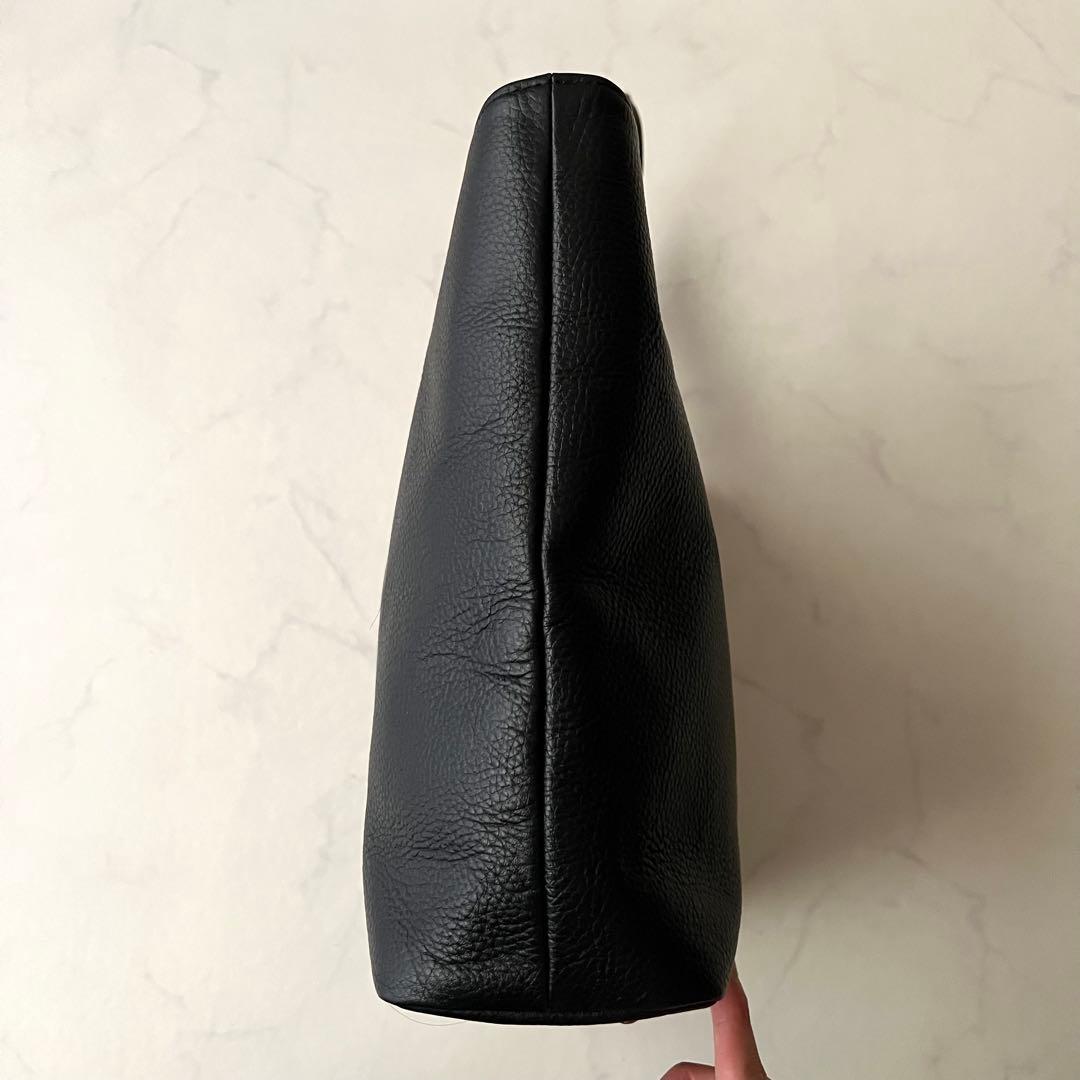 ペッレモルビダ トートバッグ Colore コローレ レザー ブラック 黒 A4