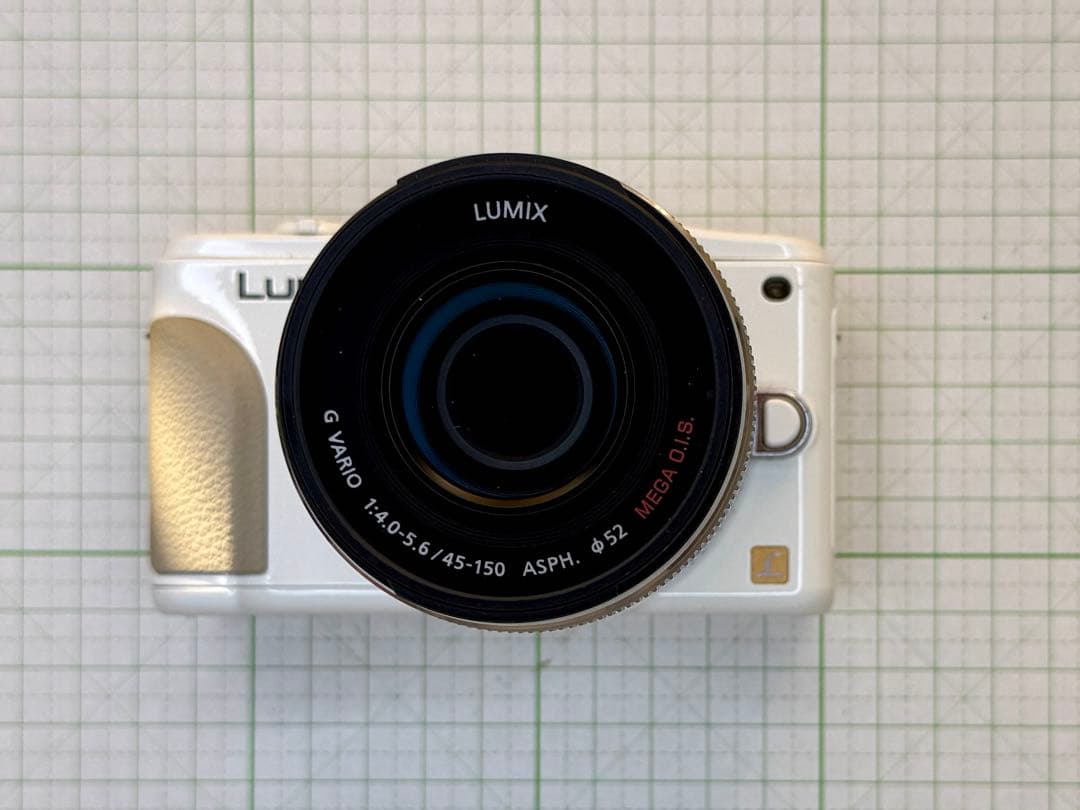 も*k様 Panasonic LUMIX DMC-GF6 ホワイト　レンズ付き