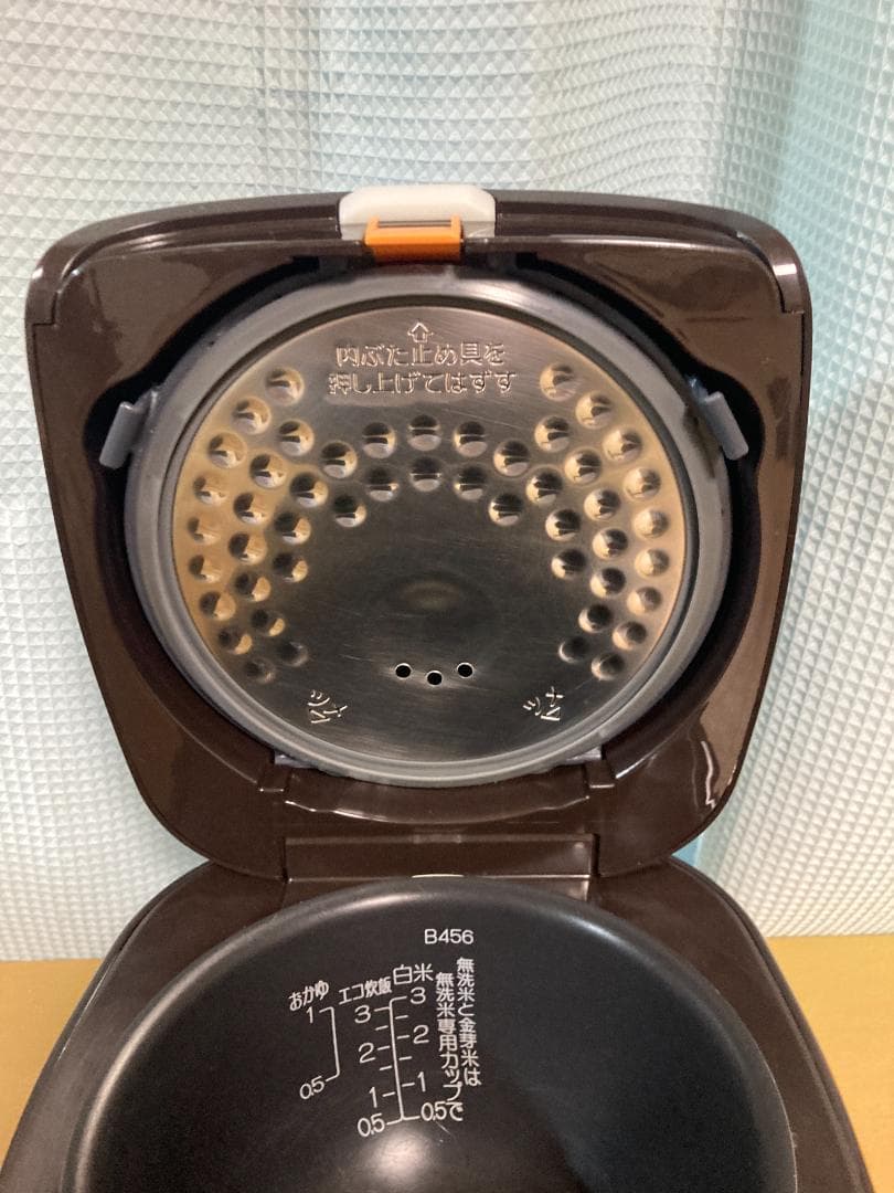 ★美品★象印 IH炊飯ジャーIH炊飯器 NP-GJ05 0.54L　2019年製