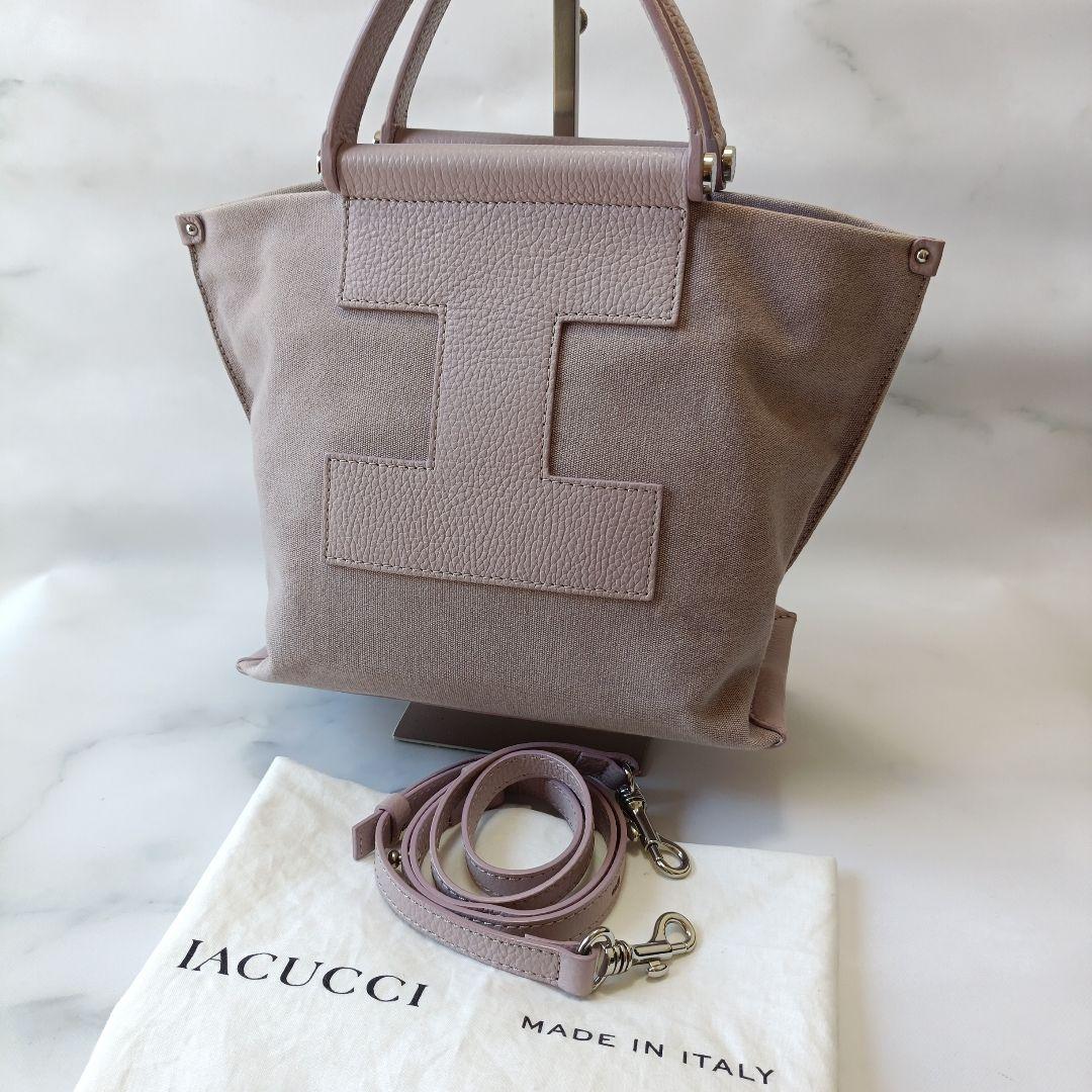IACUCCI イアクッチ　2WAYバッグ