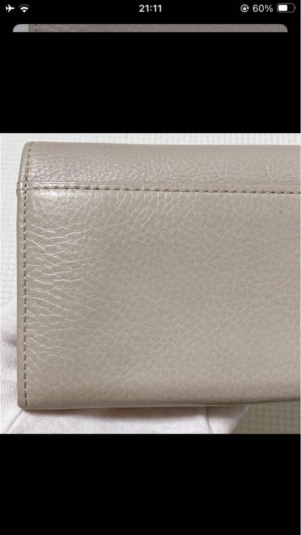 未使用HIROFUヒロフレザー二つ折り財布　センプレ　ライトグレー 「H」ロゴ