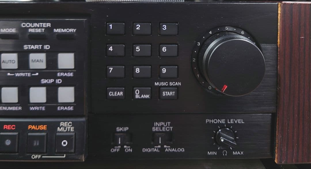 ■SONY　DTC-1000ES DATデッキ