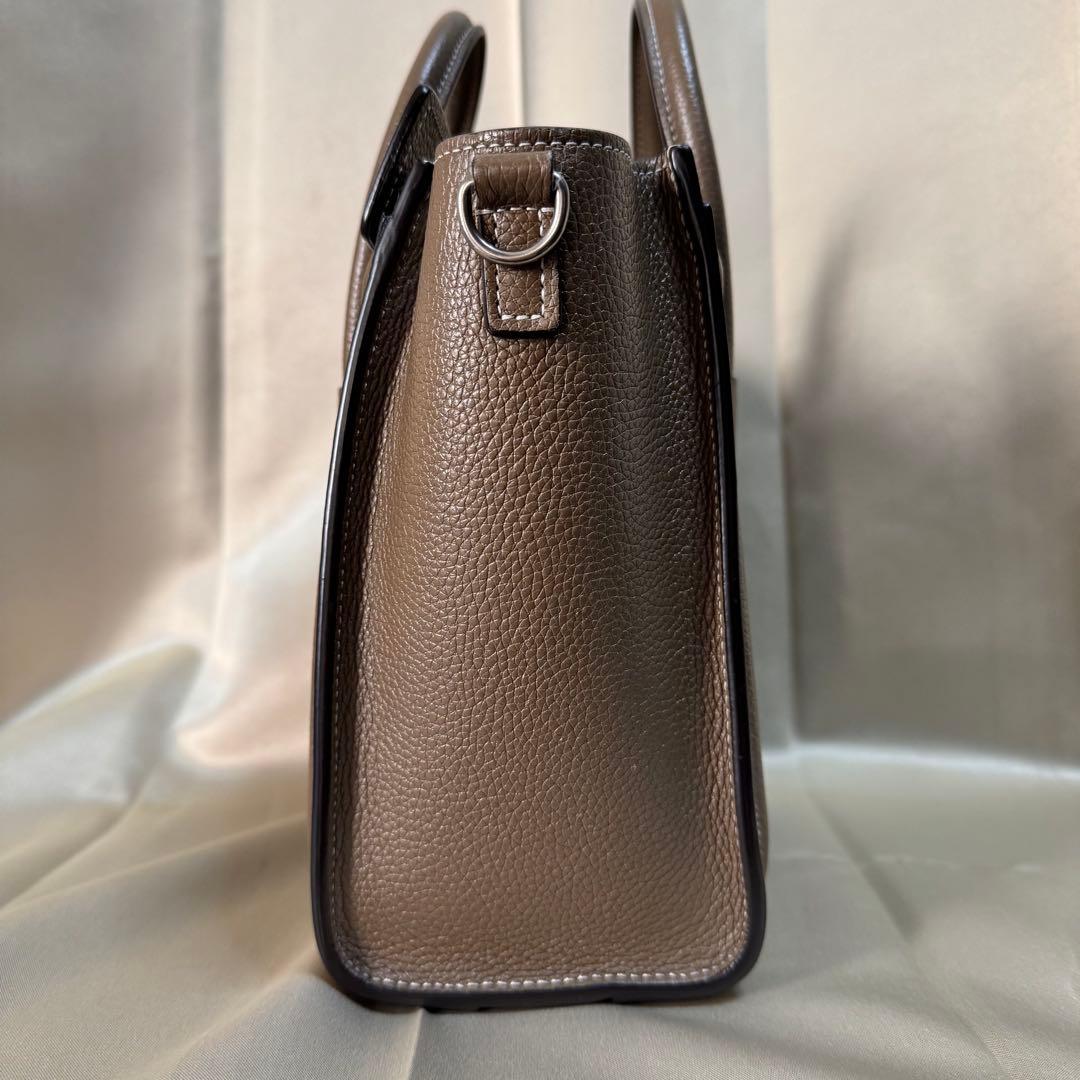 【CELINE】ラゲージ　ナノ　ドラムドカーフスキン　スリ