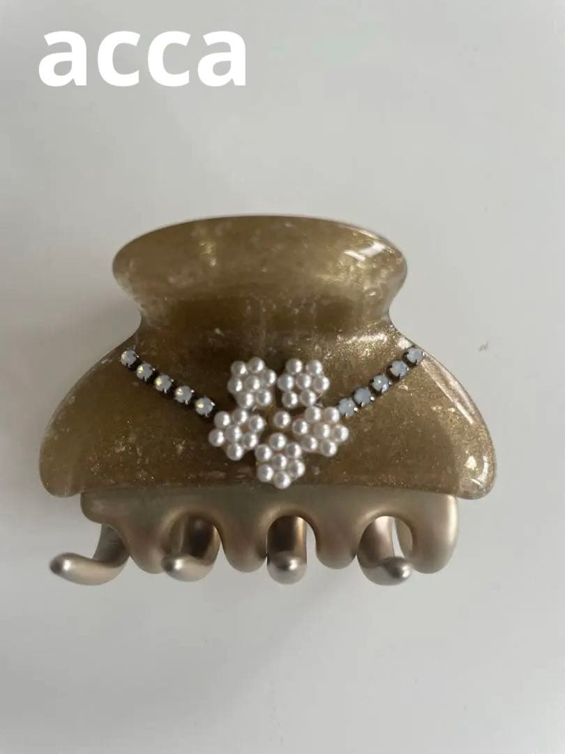 accaゴールド クレップヘアクリップ