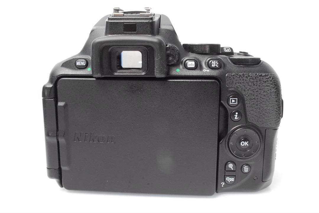 ✨Nikon D5600 ニコン✨ダブルレンズ✨Wi-Fi接続✨入門モデル✨