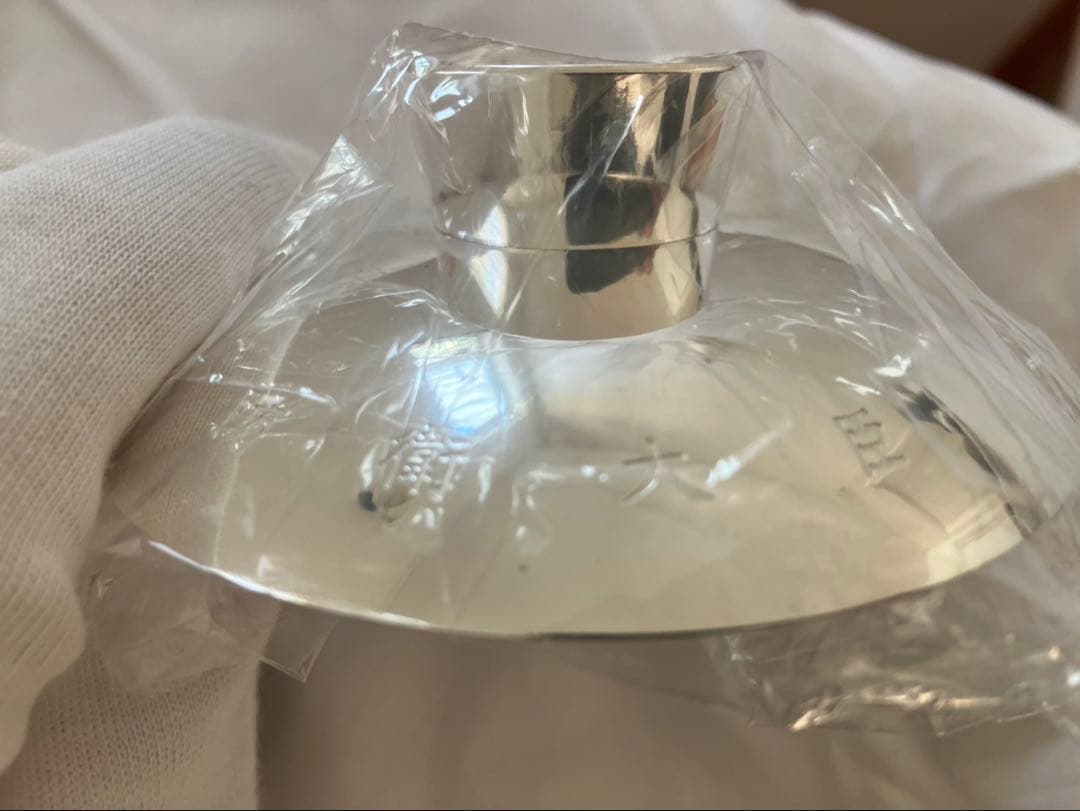 純銀　銀杯　銀盃　防衛大臣　永年勤続者表彰記念品