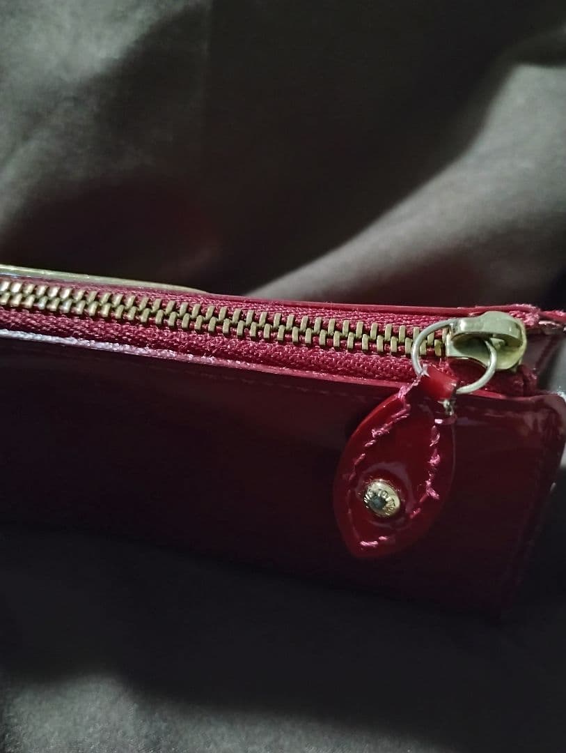 LOUIS VUITTON ルイヴィトン　ヴェルニ　ポーチ