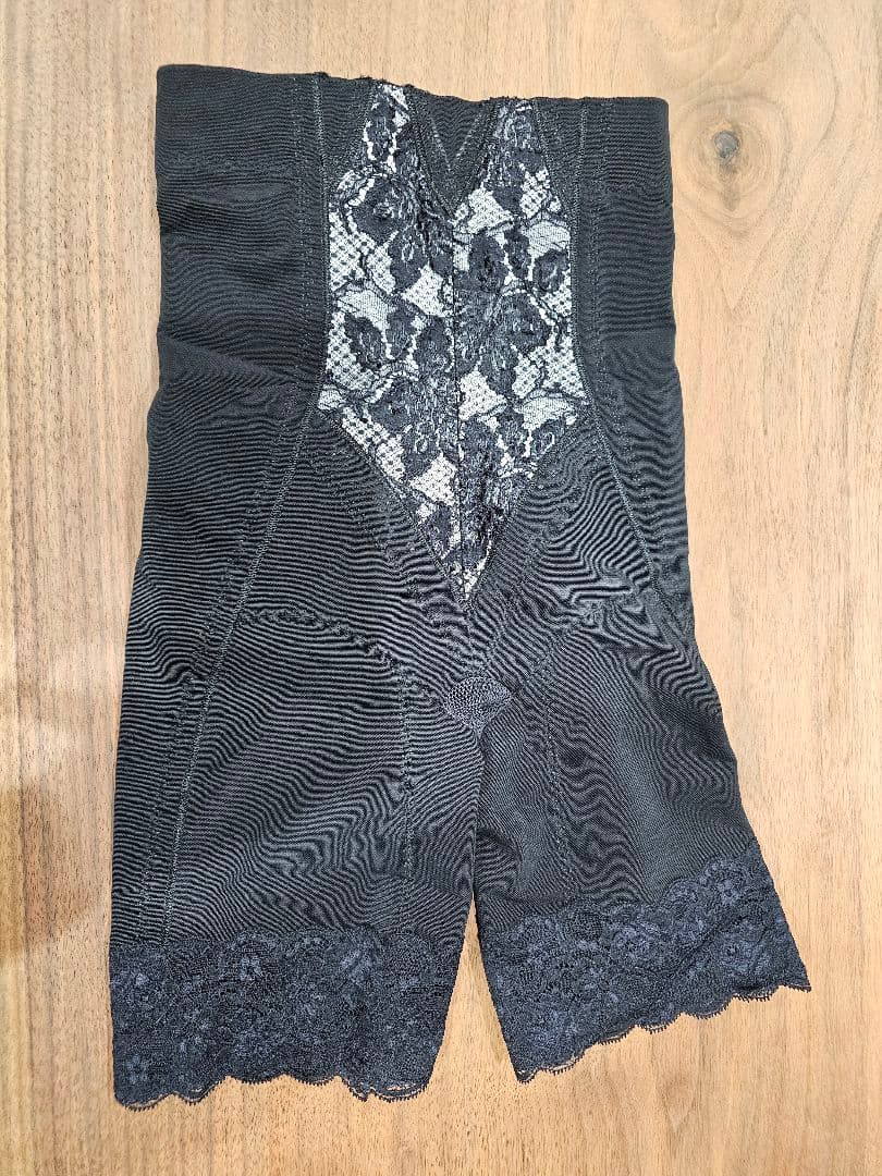 LALA グラントイーワンズ　LALA レギュラーガードル 64